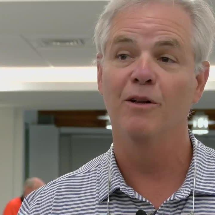 JCPS board members host listening session about the future of JCPS Saturday